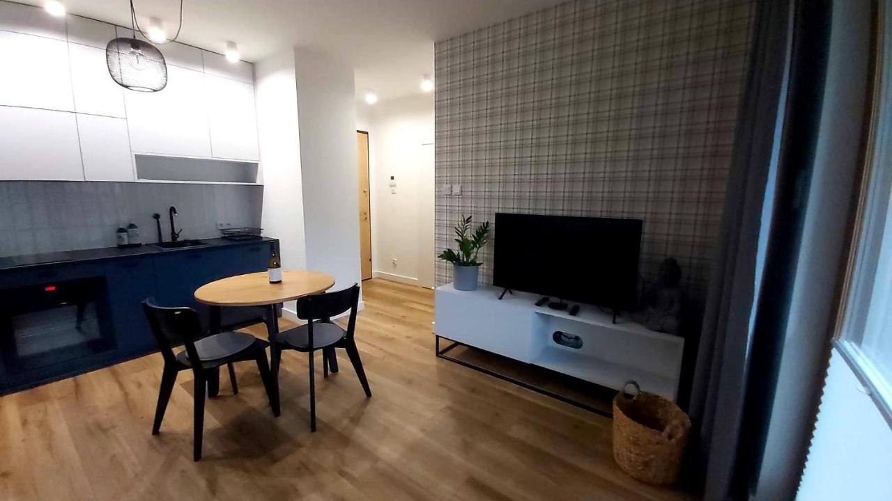 Apartament Zajezdnia Wrzeszcz Apartment Гданск Екстериор снимка
